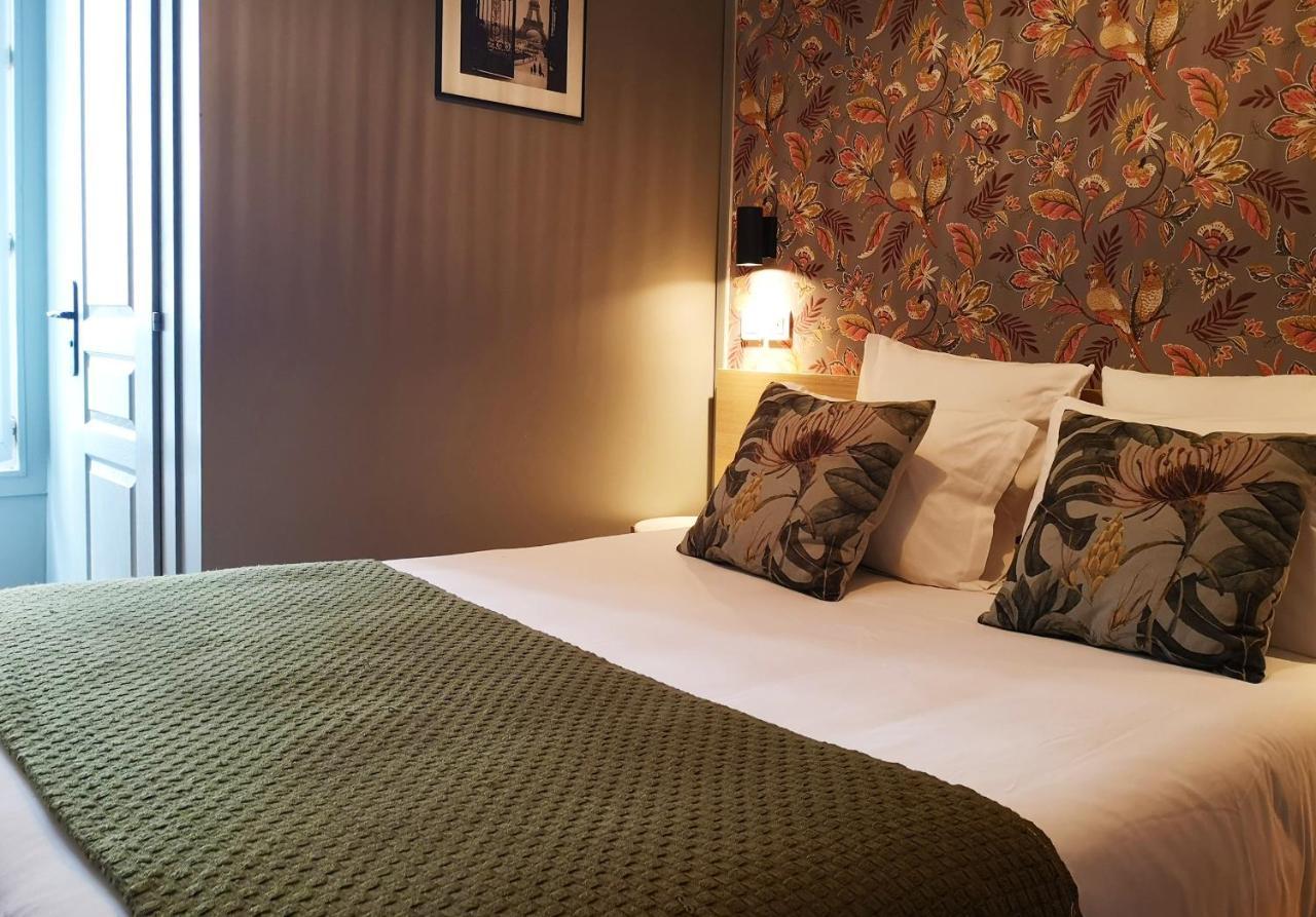 Hotel Hippodrome Paris Exteriör bild