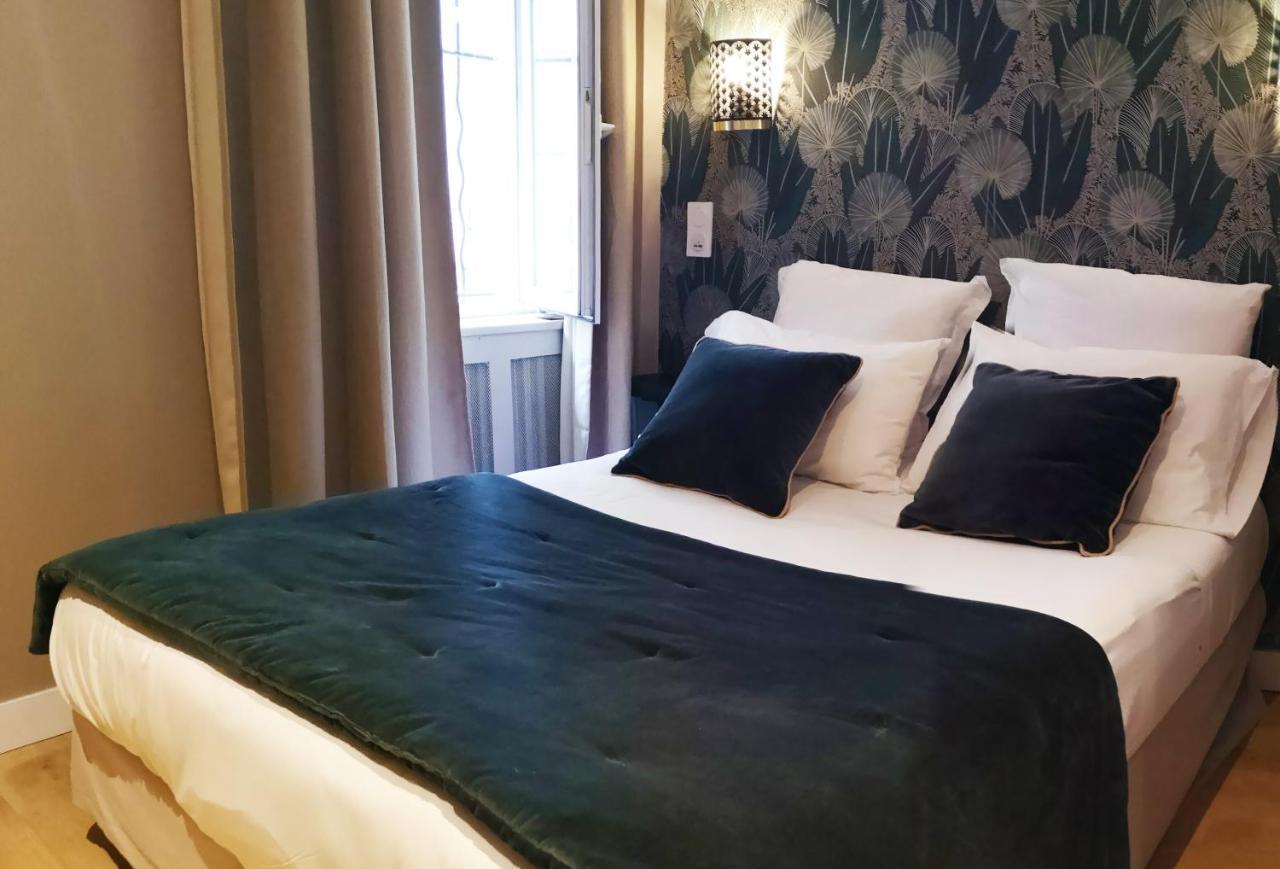 Hotel Hippodrome Paris Exteriör bild