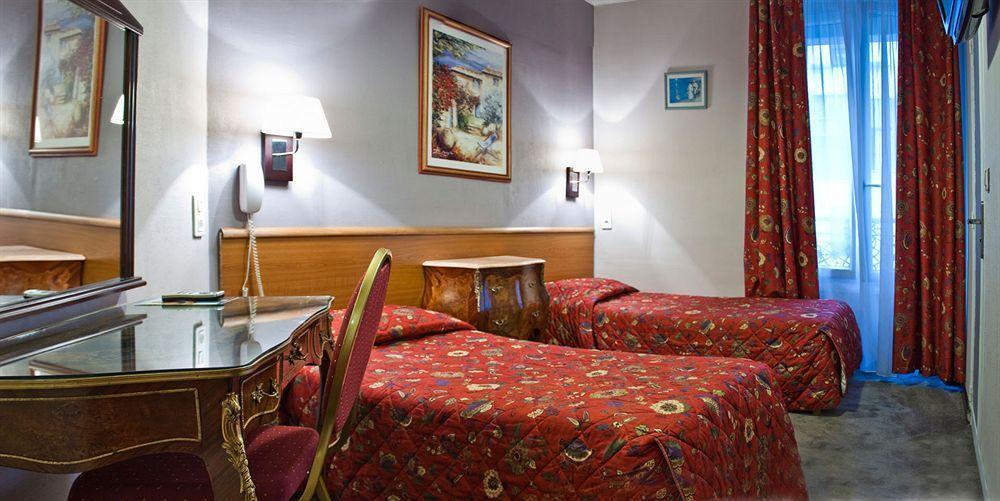 Hotel Hippodrome Paris Exteriör bild